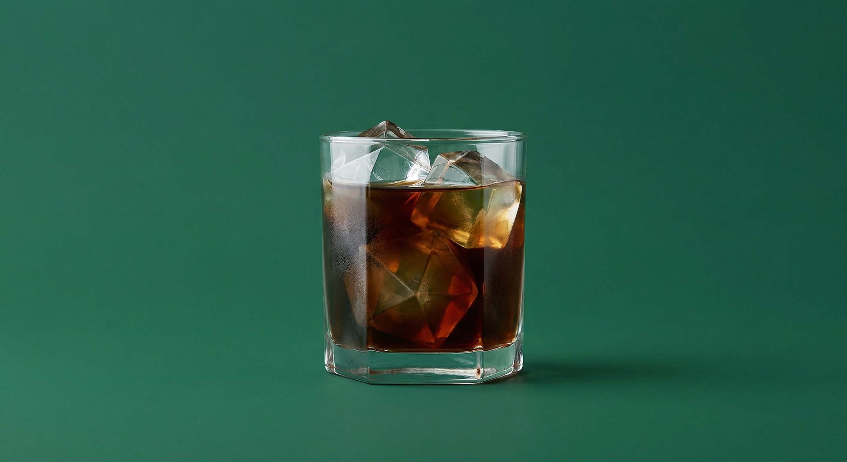 Yaz Kahveleri: 7 Serinletici Cold Brew ve Buzlu Kahve Tarifi
